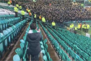 ¡Noches mágicas de Champions! Aficionados de Young Boys despidieron efusivamente a un niño