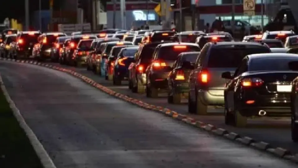 Hoy No Circula: ¿Qué autos NO circulan el 31 de enero de 2025 en CDMX y EDOMEX?