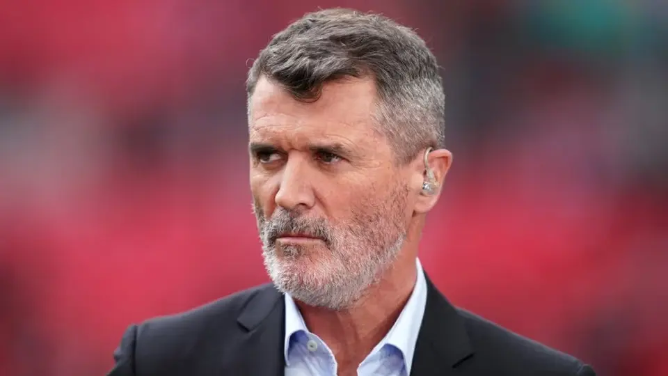 ¡Pelea de estrellas! Roy Keane sugiere retirarse a Rod Stewart tras llamarlo abusivo