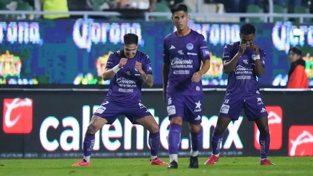 Mazatlán logra su primera victoria del Clausura 2025 | IMAGO 7