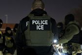 Más de 7,400 inmigrantes ilegales son arrestados en 9 días durante redadas de ICE