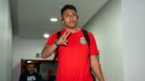 Luis Romo debuta con Chivas ante Necaxa en Aguascalientes