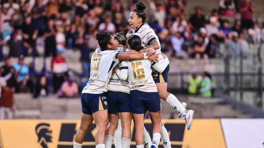 Pumas Femenil vence a Cruz Azul en el Estadio Olímpico Universitario | IMAGO7
