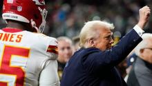 Trump asiste al Super Bowl LIX entre los Chiefs y los Eagles