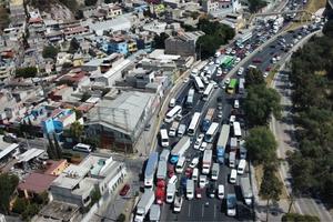 Transportistas harán megamarcha este 17 de febrero en CDMX y EDOMEX