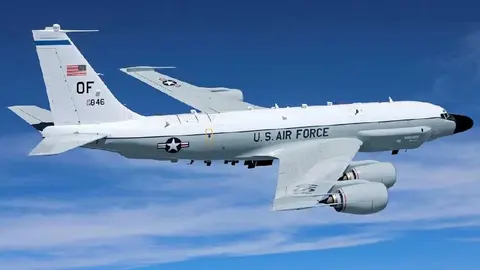 ¿Detectan avión de la Fuerza Aérea de Estados Unidos sobrevolando territorio mexicano?