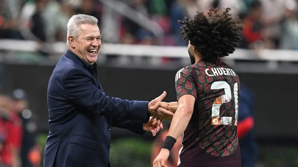 Javier Aguirre y César Huerta en Selección Mexicana | IMAGO7
