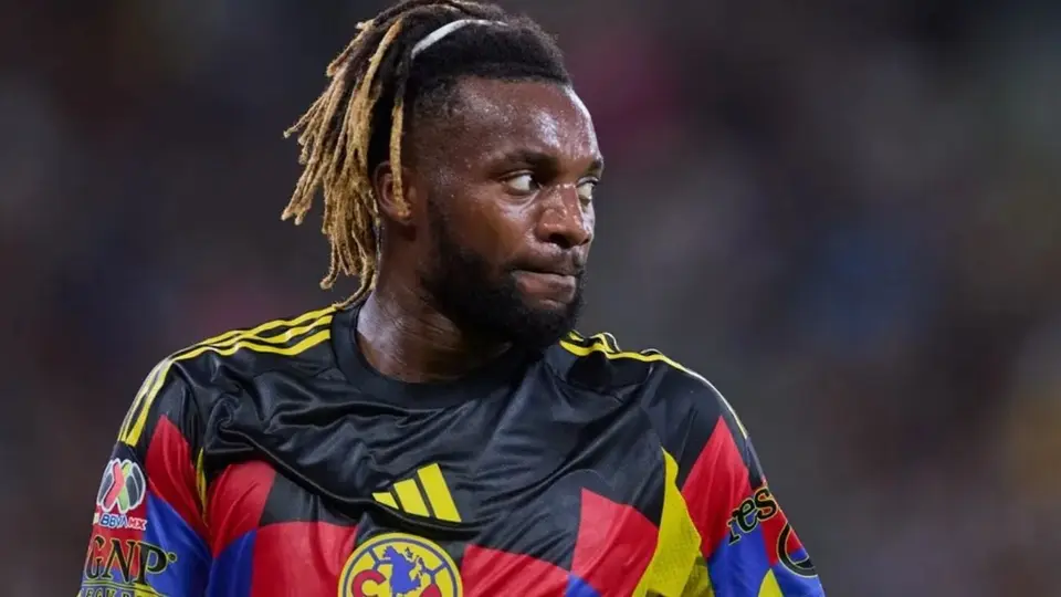 Allan Saint-Maximin, molesto con André Jardine tras perder titularidad en América