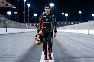Piloto mexicano Rafael Villagómez permanecerá en F2 este 2025