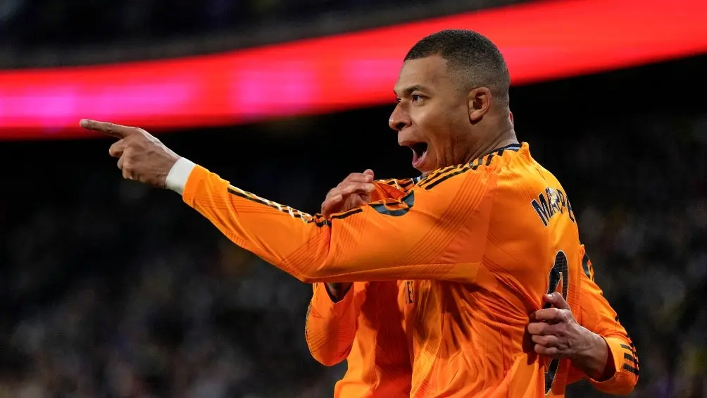 Mbappé festeja gol con Real Madrid | AP
