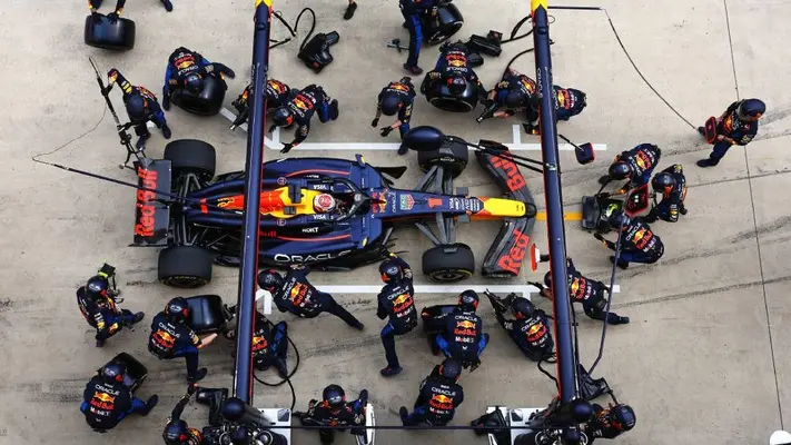¿Respalda a Checo Pérez? Jos Verstappen externó su falta de confianza en Red Bull