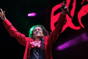 ¡Fuimos Felices! Álex Lora brilla con épica celebración de los 56 años de El Tri ante 65 mil personas