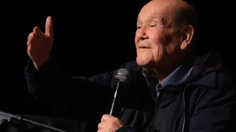 Murió el cantante Leo Dan, icono de la música romántica en español