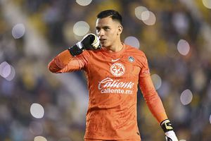 Ángel Malagón genera polémica al celebrar su cumpleaños 29