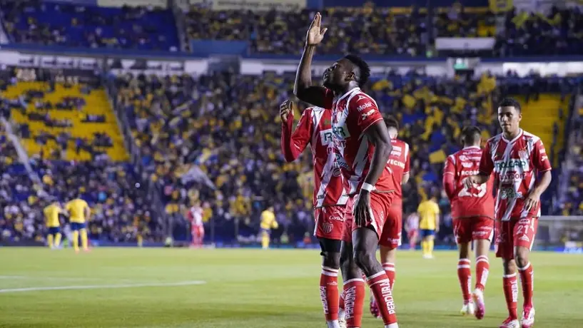 Sobre la hora, Necaxa vence a América y le quita el invicto en el Clausura 2025