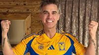 Robbie Williams sorprende y luce camiseta de Tigres previo a duelo con Cruz Azul