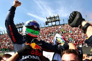 Presión desde México afectó a Checo Pérez, opinó mecánico de Red Bull