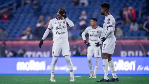 Alajuelense no se rinde ante FIFA; pide lugar de León o Pachuca en el Mundial de Clubes