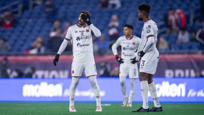 Alajuelense no se rinde ante FIFA; pide lugar de León o Pachuca en el Mundial de Clubes
