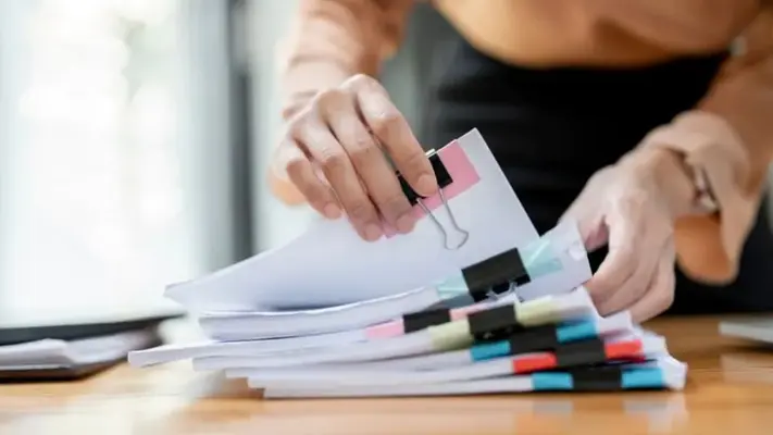 Estos son los documentos certificados y actualizados para trámites en 2025