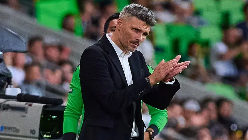Fernando Ortiz no les cierra la puerta a más refuerzos para Santos