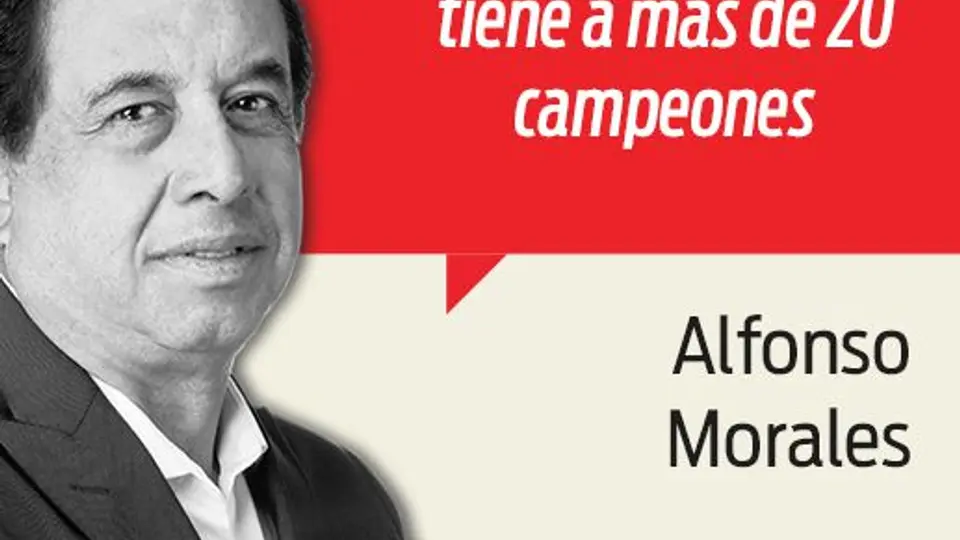 Nacho Beristáin con Julio César Chávez Jr.