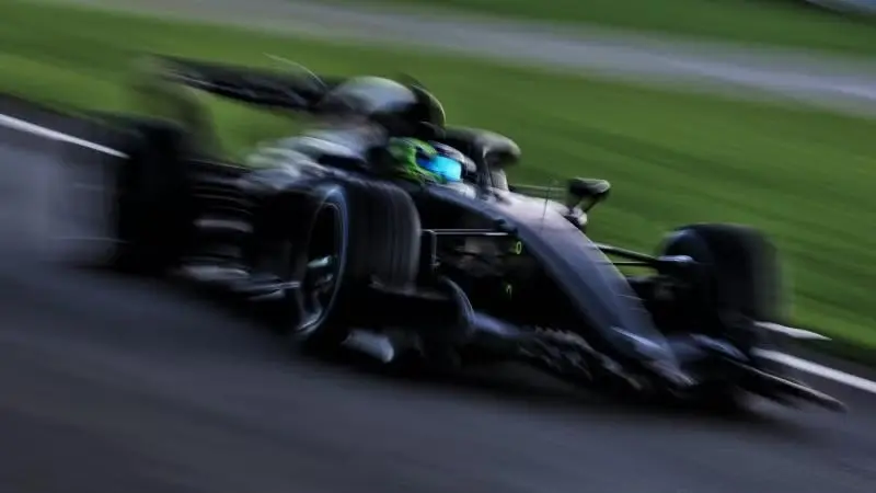 Checo Pérez durante el shakedown de Cadillac | @F1