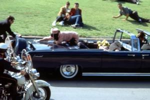 Asesinato de JFK: Encuentra más de 2 mil archivos nuevos sobre el expresidente de EU