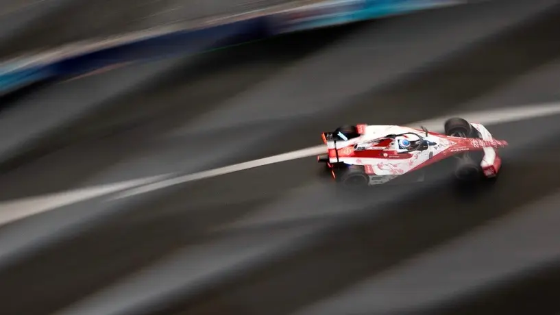 Oliver Rowland se lleva la victoria en el e-Prix de la CDMX