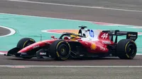 Ferrari presenta su nuevo monoplaza con "problemas" en pista