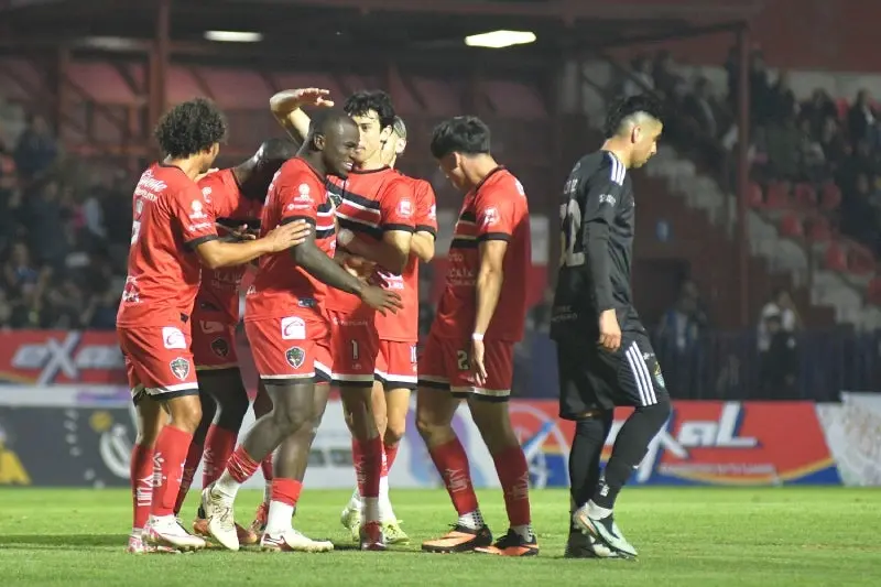 Jugadores de Coyotes en celebración ante Cancún | IMAGO 7&amp;nbsp;