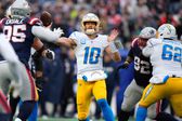 Con paliza ante Patriots, Chargers amarra boleto a playoffs en histórica tarde para Justin Herbert
