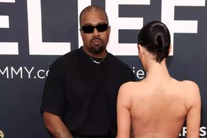 Kanye West pierde contrato de 20 millones de dólares tras polémica aparición de Bianca Censori en los Grammy