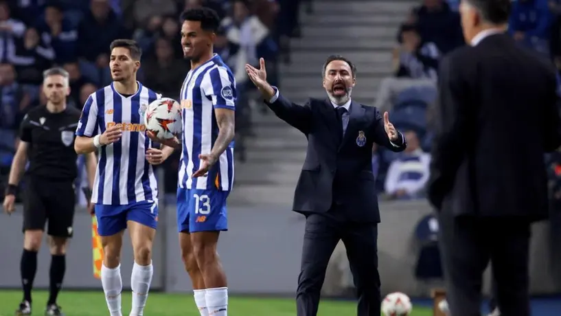 Porto, futuro club de Anselmi, cayó ante Olympiacos y está al borde de la eliminacion en Europa League