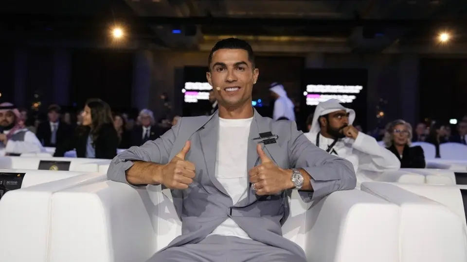 ¡Gran felicitación! Cristiano Ronaldo y Lionel Messi graban tu mensaje de Año Nuevo