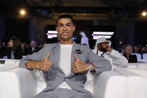 ¡Gran felicitación! Cristiano Ronaldo y Lionel Messi graban tu mensaje de Año Nuevo