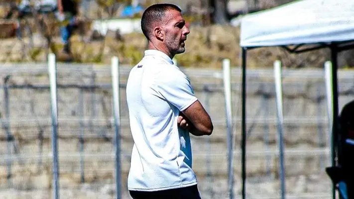 ‘Tito’ Villa regresa a Querétaro como entrenador de la Sub-15
