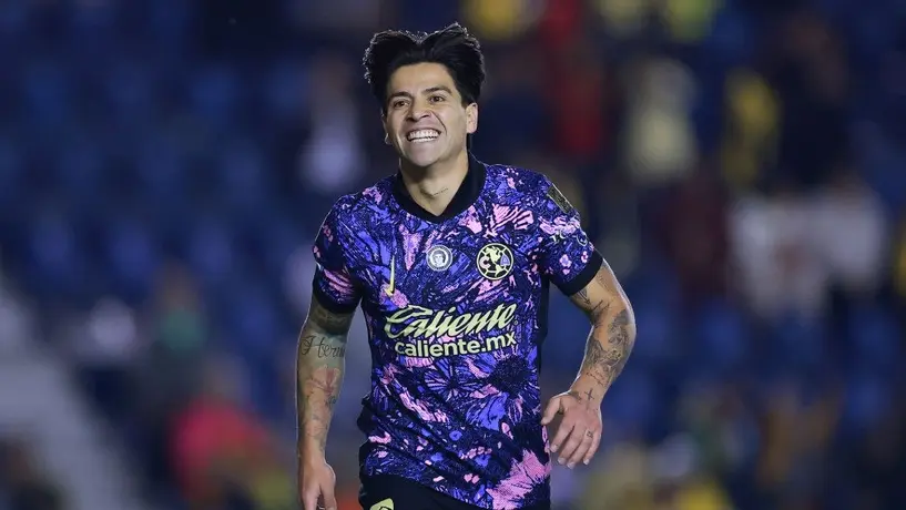 América 'presume' nuevo parche en el jersey de Víctor Dávila para el Clausura 2025