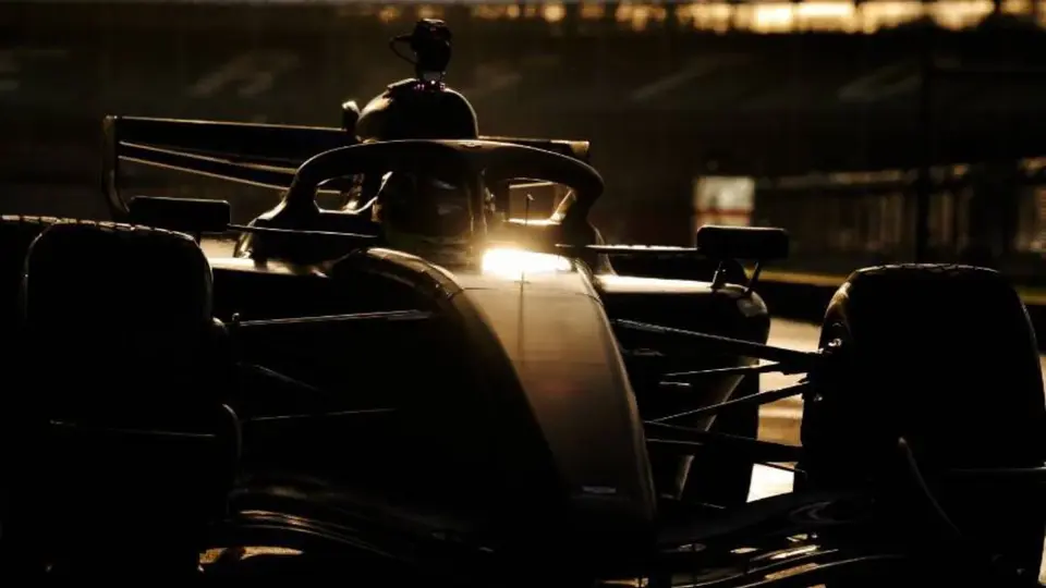 ¿Pedrada a Red Bull y Mercedes? Cadillac afirma que el motor de Ferrari es legal