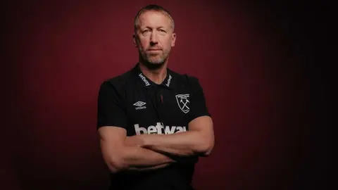 ¡Oficial! Graham Potter es nuevo entrenador del West Ham de Edson Álvarez