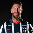 Sergio Ramos aterriza en Monterrey para reportar con Rayados
