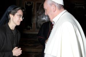 Papa Francisco nombra a una mujer, la monja Raffaella Petrini como gobernadora del Vaticano