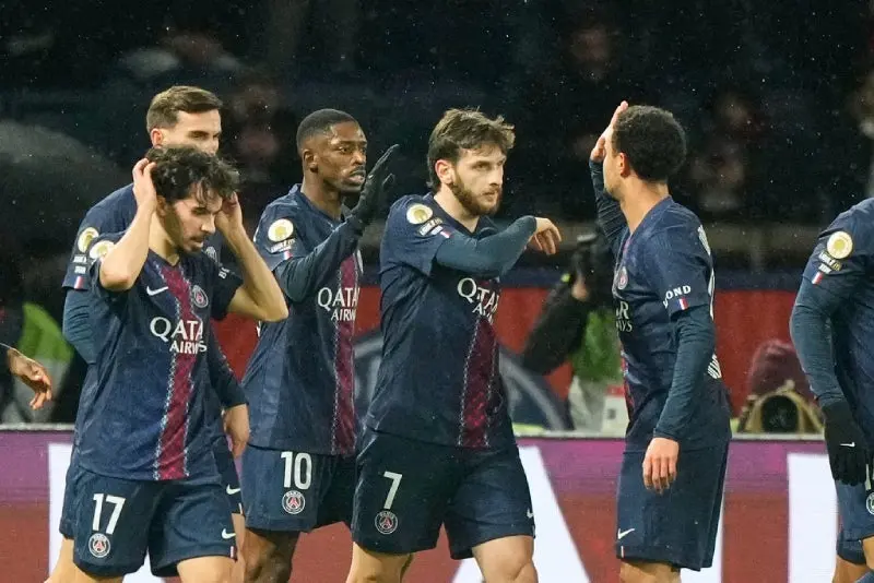 Jugadores de PSG en celebración en la Ligue 1 | AP