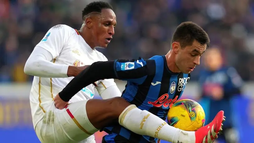 Atalanta empata sin goles ante Cagliari y se aleja del Inter en la Serie A