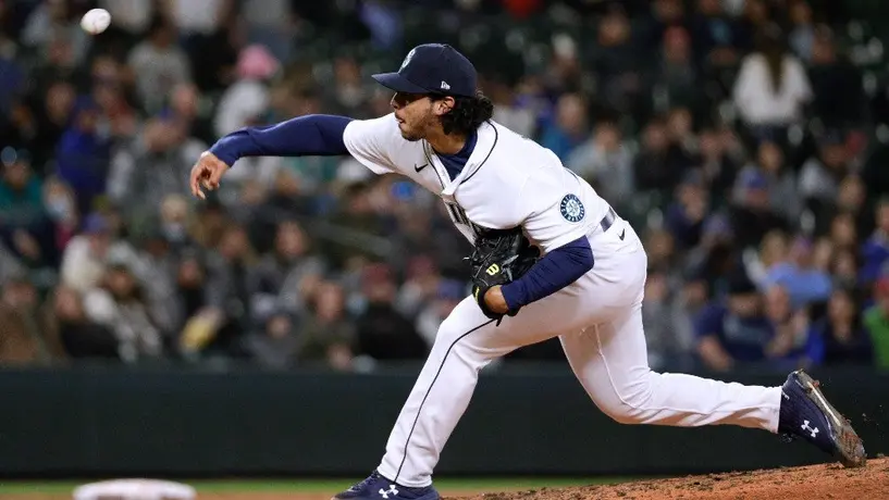 Andrés Muñoz brilla en la victoria de Seattle Mariners ante los Astros