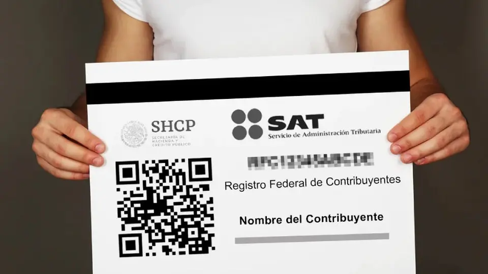 SAT abre registro para mexicanos en el extranjero para inscripción al RFC