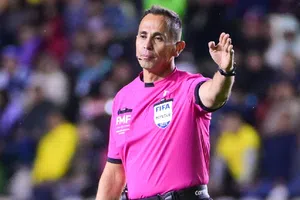 América ingresará protesta formal a la Liga MX por arbitraje de Luis Enrique Santander