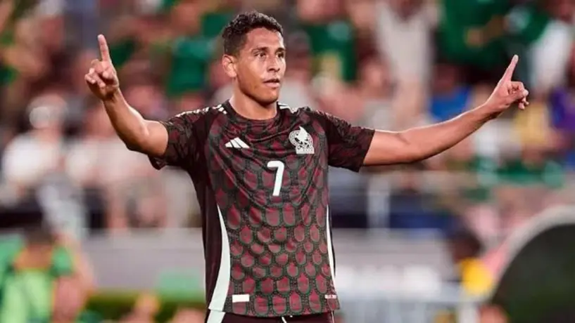 Luis Romo arribó a Guadalajara, se dice listo para debutar ante Santos