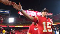 ¡Feliz navidad! Patrick Mahomes da lujosos regalos a su línea ofensiva