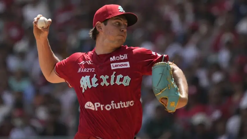 Trevor Bauer en su etapa en México | AP